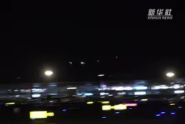 博鱼boyu官网-欧联国际比赛日走向成谜，西汉姆内部沟通，赛场秩序良好，控场能力受关注