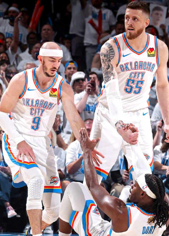 博鱼体育在线-今夜NBA总决赛传出新动向；俄克拉荷马雷霆遗憾出局；管理层表态：更衣室稳定；临场指挥获称赞