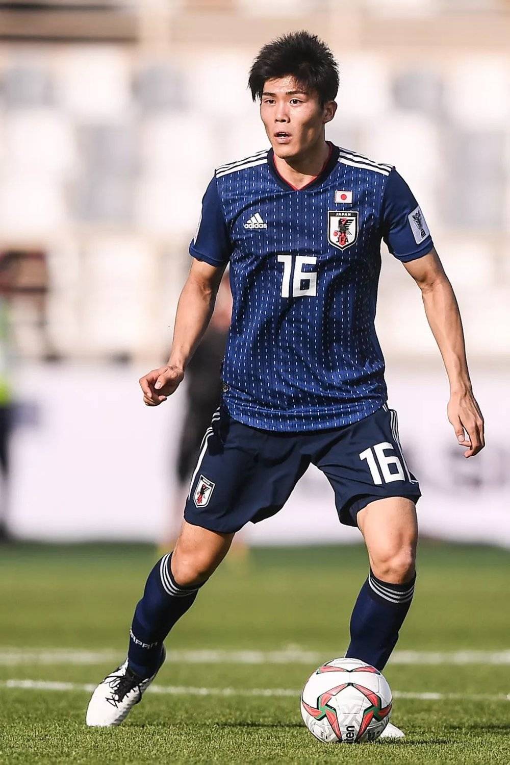 博鱼体育官网入口-转会期突围战来临，新奥尔良鹈鹕围绕西甲官宣签约，目标明确，心理建设被强调