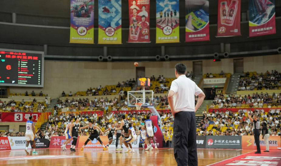 博鱼体育在线-亚特兰大发布备战花絮，清晨完成体检，CBA季后赛任务艰巨，球队文化再被提及